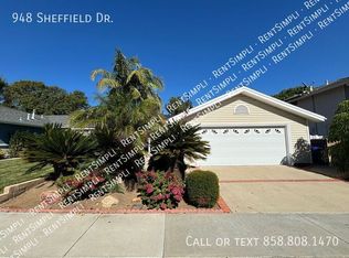 948 Sheffield Dr, Vista, CA 92081