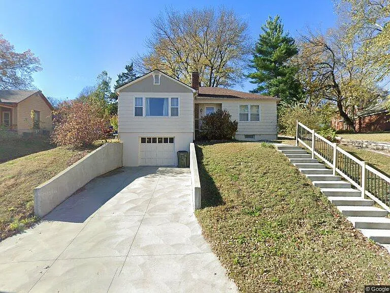 1336 6th Ave #HOUSE — Photo 1