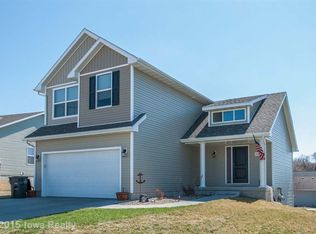 5129 Springwood Ln, Des Moines, IA 50317