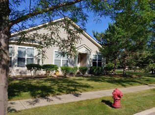 1530 W Cadillac Cir, Romeoville, IL 60446