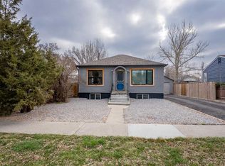 825 W 7th St S, Lethbridge, AB T1J 2H7