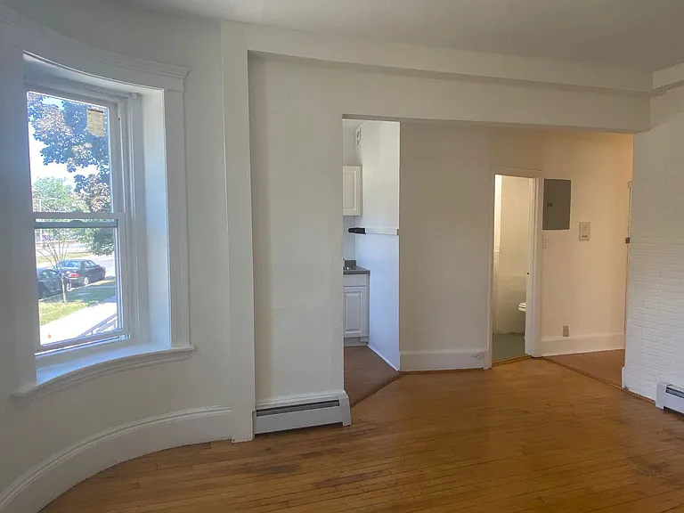 1322 Commonwealth Ave #1 — Photo 12