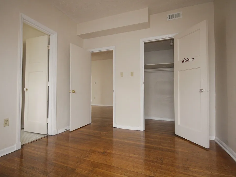 Stanton Apartments