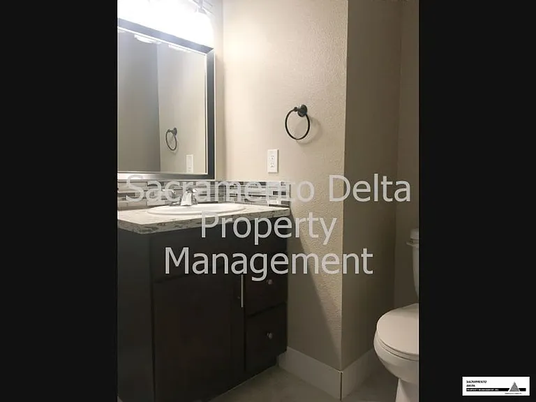 4013 Andedon Cir — Photo 9