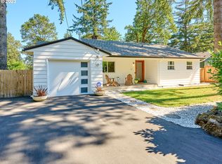 1437 Oak St, Lake Oswego, OR 97034