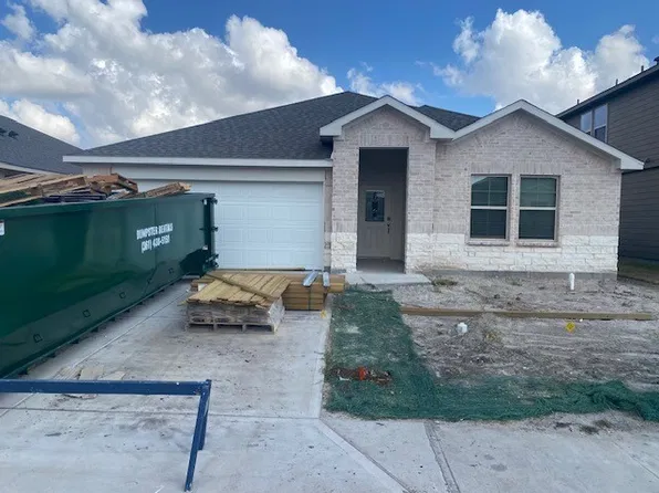 1305 Choctaw Rd, Sinton, TX 78387