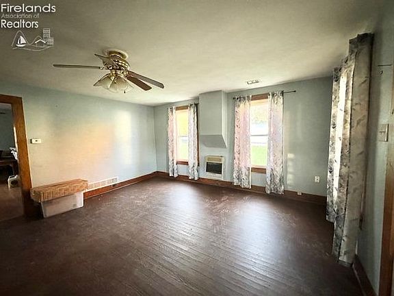 2nd image of 317 S Broadway St