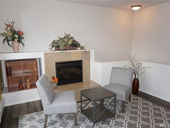 4th image of 21026 40th Pl S Unit L-5