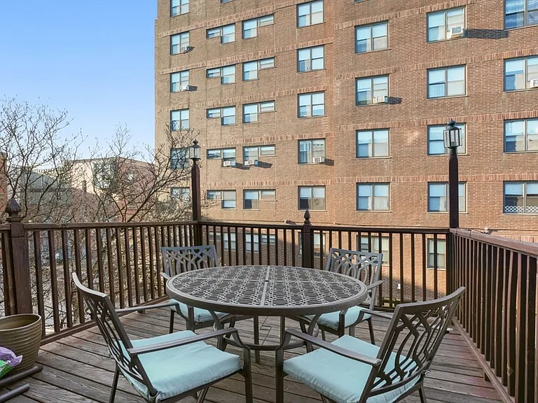 617 Massachusetts Ave #3 — Photo 18