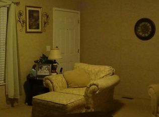 454 McQueen St, Butler, TN 37640