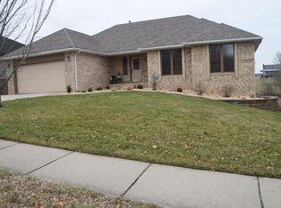 5605 S Newton Ave, Springfield, MO 65810