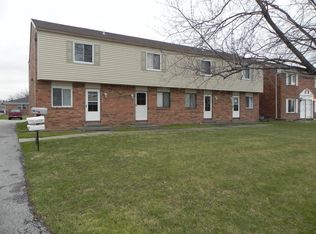 7307 Ayers Rd, Perrysburg, OH 43551