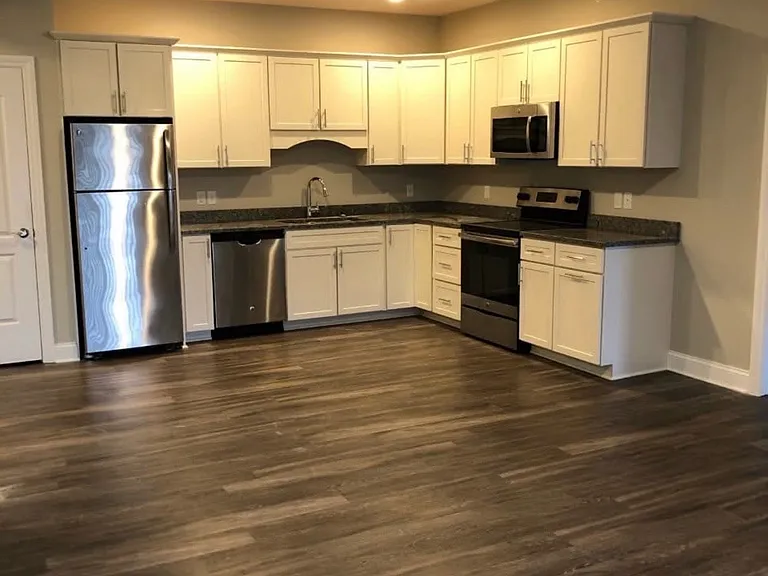 Contemporary Home Suites — Photo 11