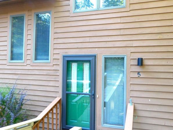 5 Laurel Brook Dr #5, Oakland, MD 21550