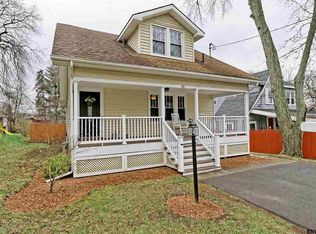 36 Hillview Ave, Rensselaer, NY 12144