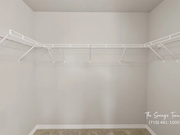 10898 Rowley Dr — Photo 25