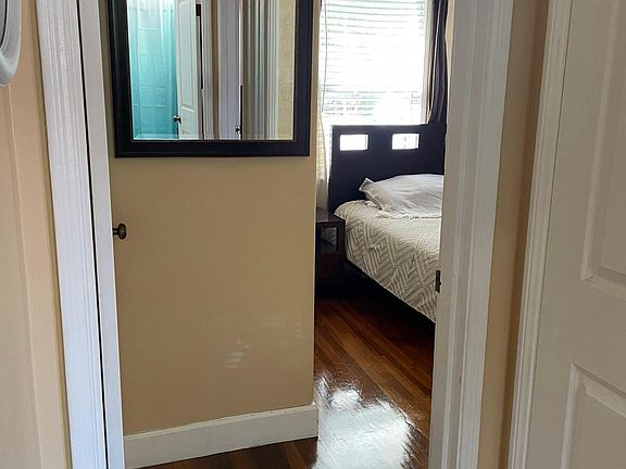 Entrance to master bedroom with 2nd bathroom