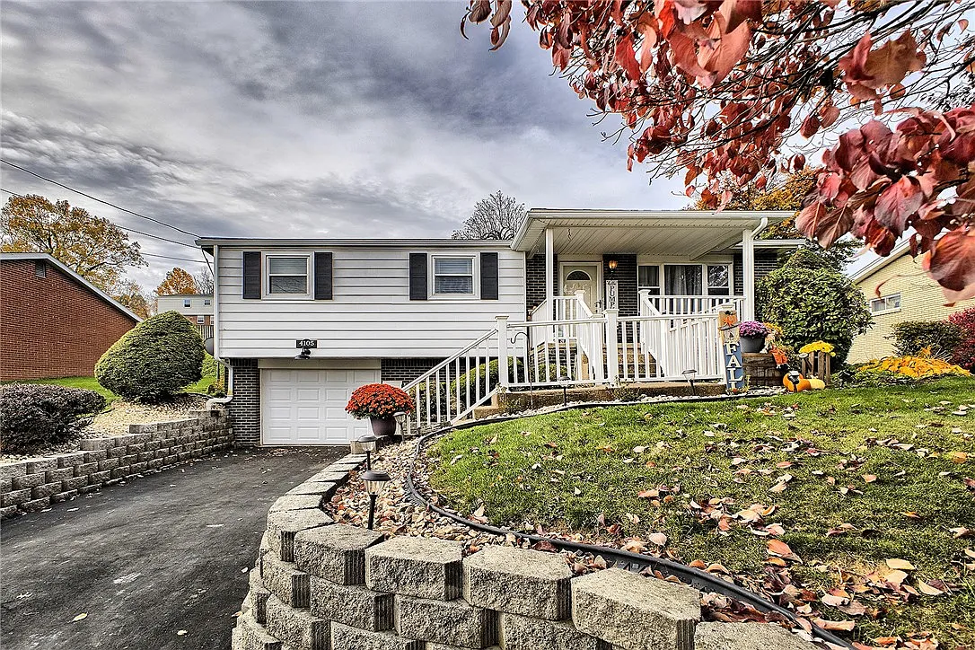 4105 Cambridge Dr photo 1
