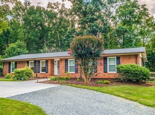 6311 Woodland Cir, Charlotte, NC 28216