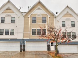 1173 SE Village View Ln, Ankeny, IA 50021