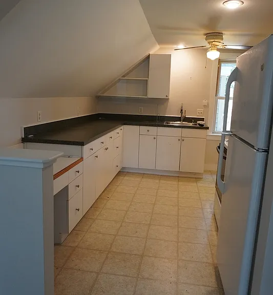 10 Friend St #2 — Photo 3