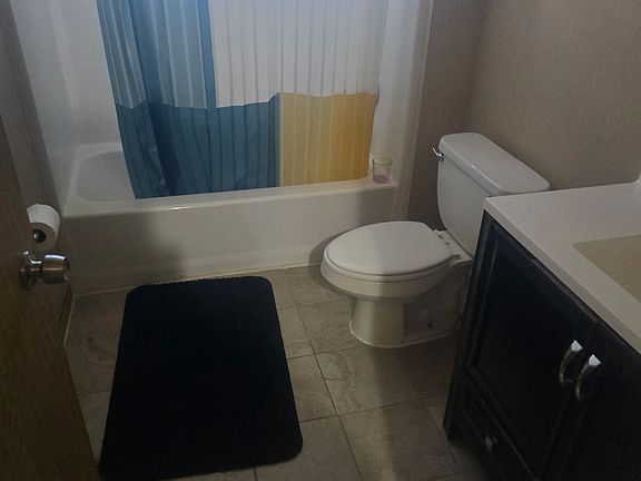 5th image of 1003 E Ermina Ave