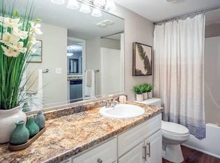 520 Hill St APT 2, Ann Arbor, MI 48104