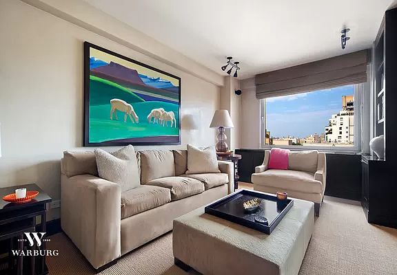 3rd image of 45 E 89th St #16AB