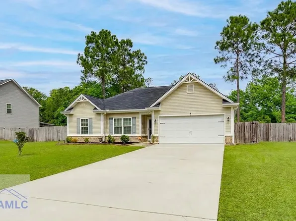 235 Owens St NE, Ludowici, GA 31316