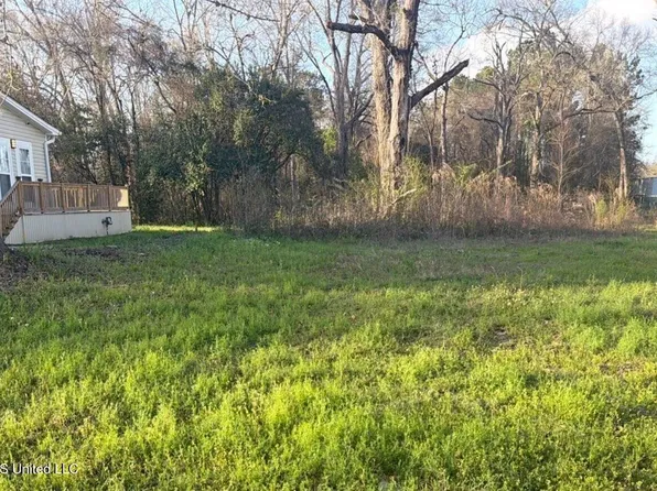 535 W 4th St, Hattiesburg, MS 39401