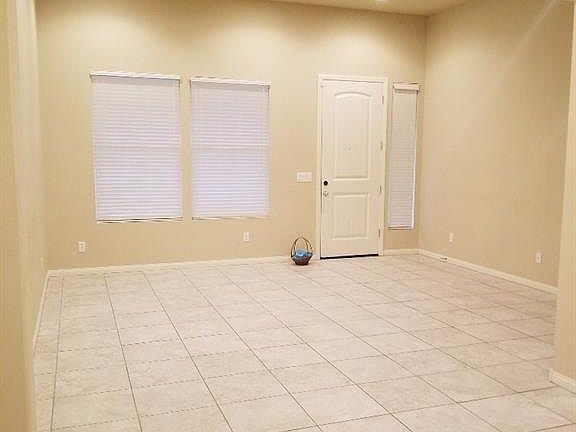 3rd image of 9781 Fox Estate St