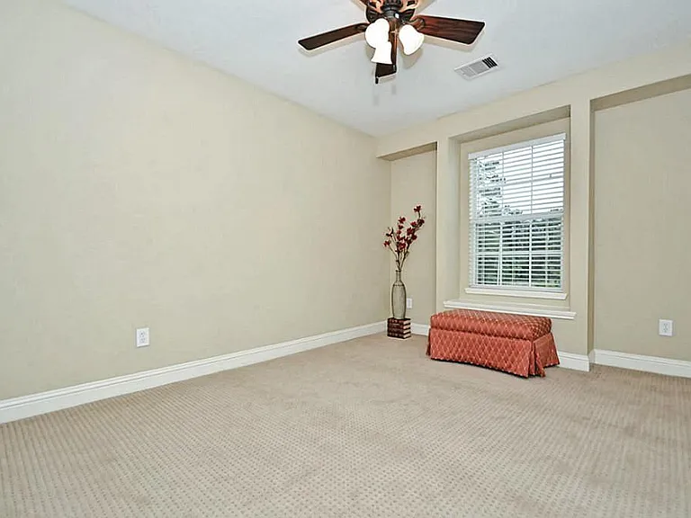 12225 Medina Lake Dr — Photo 22