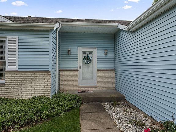 2nd image of 4207 Hunter Run Cir