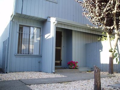 235 W 6th St, Santa Rosa, CA, 95401