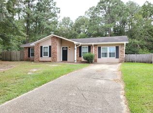 4901 Huntington Dr, Gautier, MS 39553