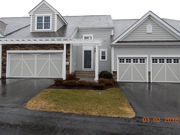 2nd image of 160 Camden Ct