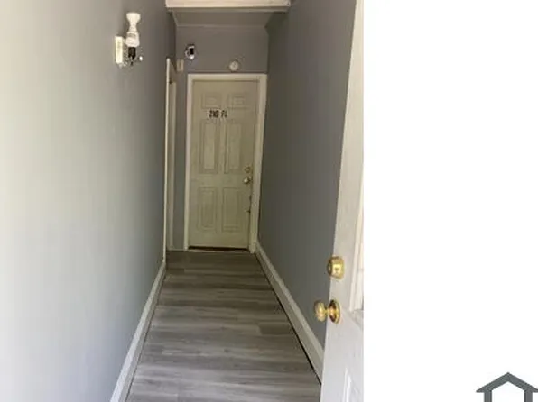 567 Baily Rd Floor 2, Lansdowne, PA 19050