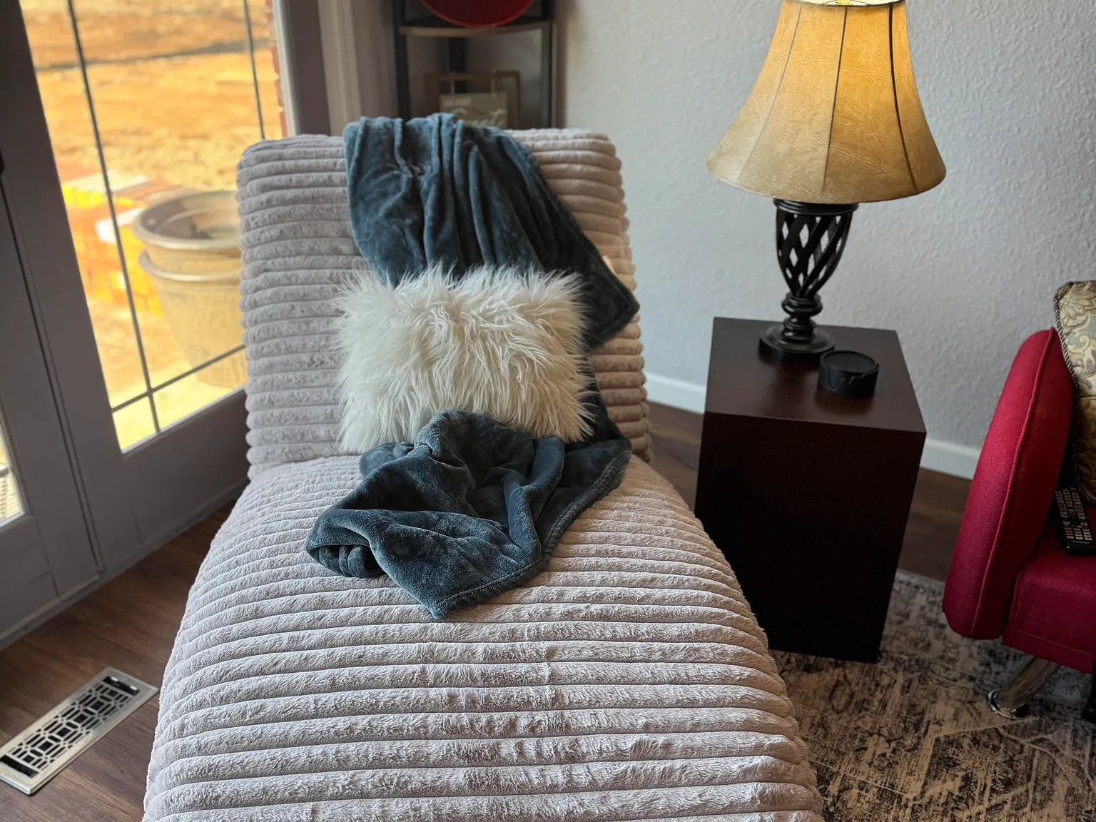 2 bed, 1254 sqft, $1,950 — Photo 3