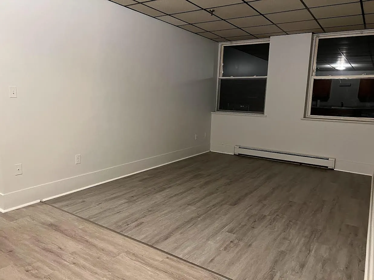 2 bed, 1000 sqft, $1,550 — Photo 4