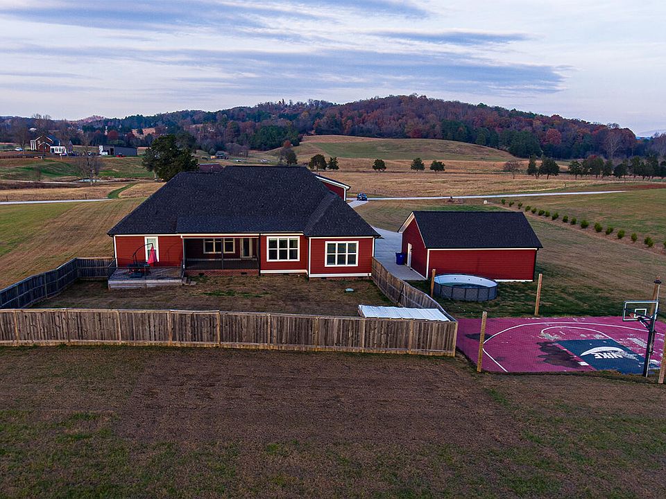 7th image of this home