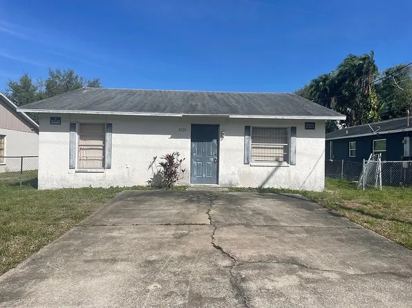 3021 14th St E, Bradenton, FL 34208