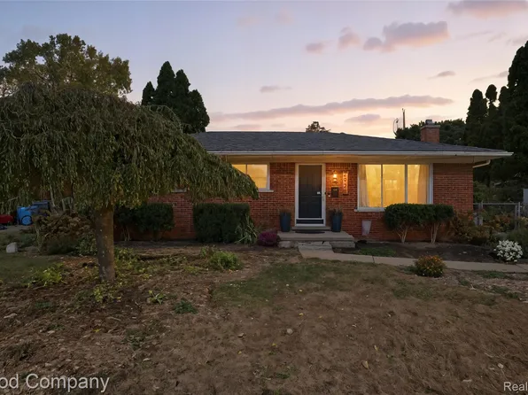 2927 George Dr, Warren, MI 48092