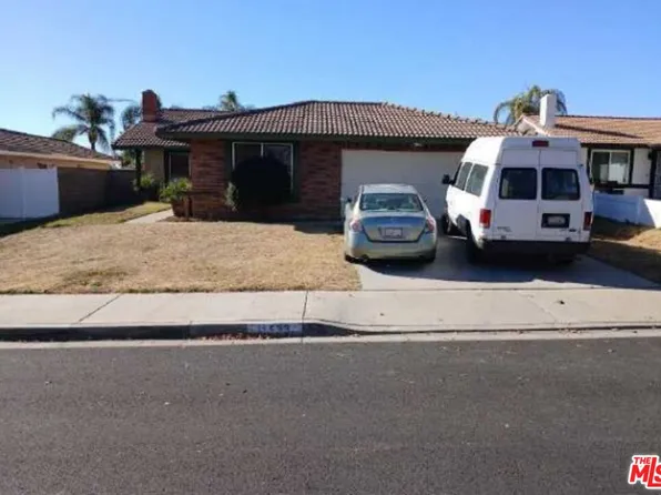 11533 Triumph Ln, Moreno Valley, CA 92557