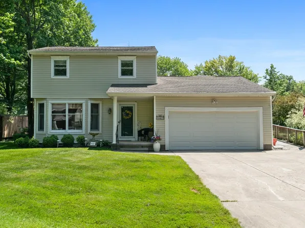 4437 N Colonial Pkwy, Erie, PA 16509