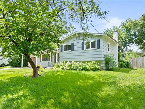 3rd image of 7306 Larsen Ln