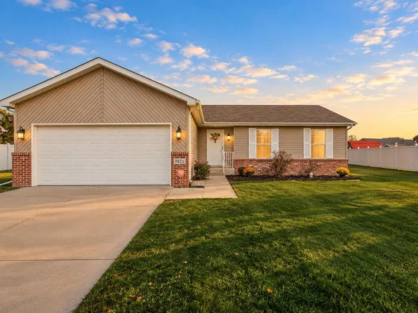 7422 Cedar Creek Cir, Portage, IN 46368