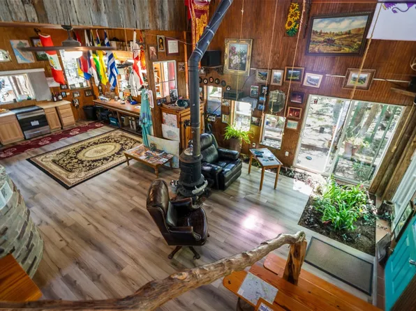 907 Deer Trail Dr, San Marcos, TX 78666