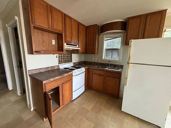 5th image of 4708 Gibson Rd #127