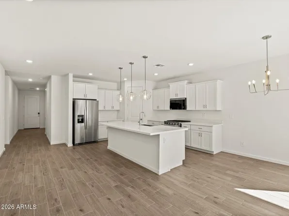 2475 E Vintage Drive, San Tan Valley, AZ 85143