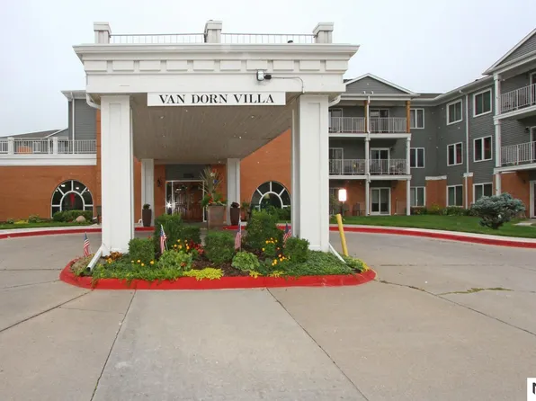 3001 S 51st Street Ct Unit 272, Lincoln, NE 68506